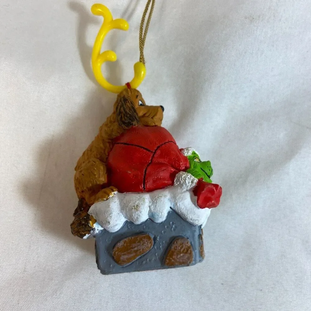 #8269 GRINCH AND DOG ON CHIMNEY CHRISTMAS ORNAMENT  4 IN